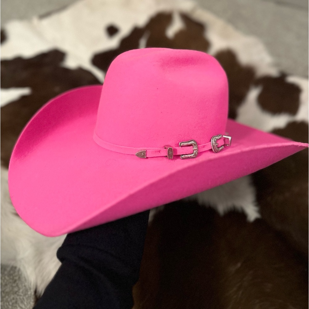 Renegade pink felt